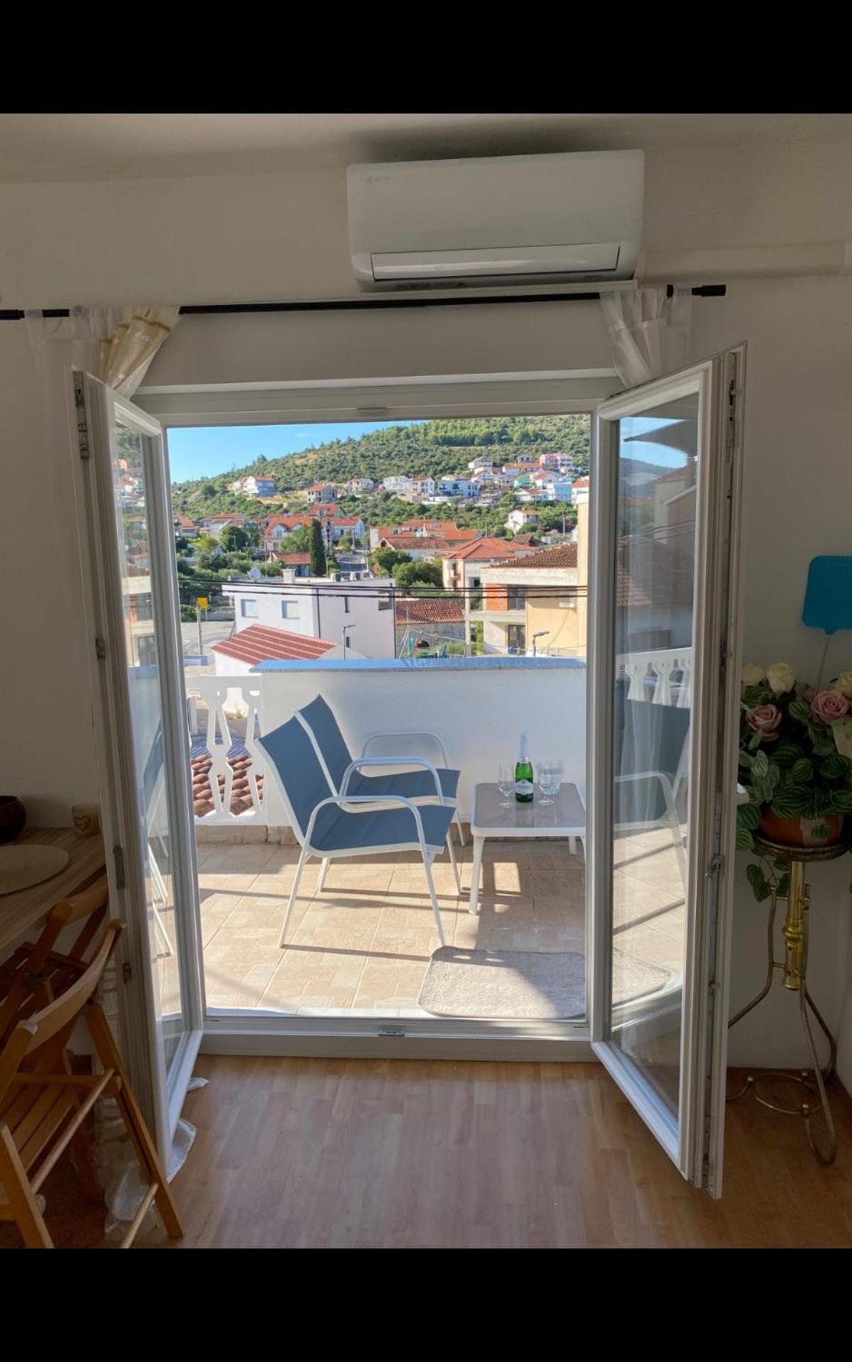 Apartment Remi, Penthouse With Balcony, Free Parking Marina Exteriér fotografie